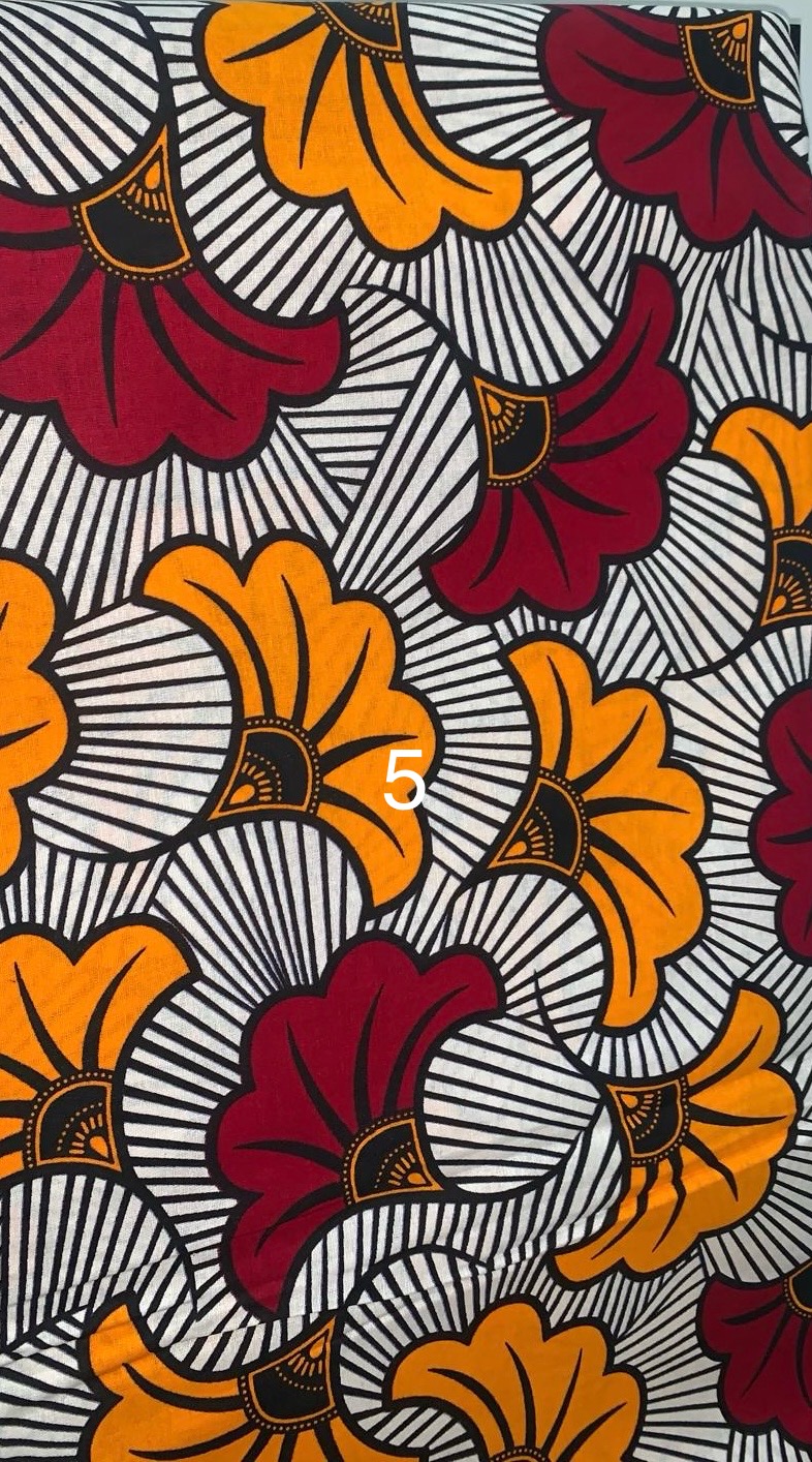 Imprimé floral rouge